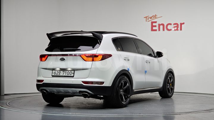 Kia Sportage 2018 — 2
