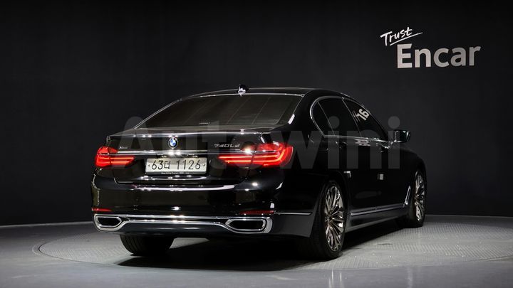BMW 7 Series 2016 — 2