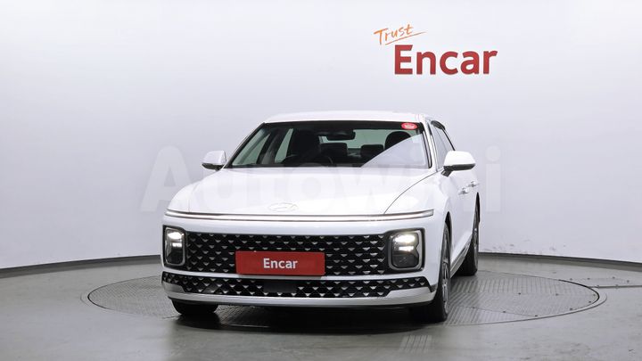 Hyundai Grandeur 2025 — 3