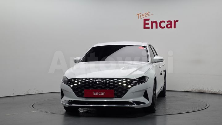 Hyundai Grandeur 2023 — 3