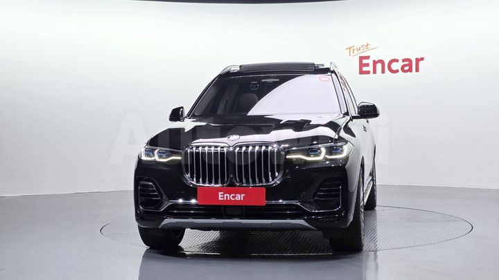 BMW X7 2022 — 3