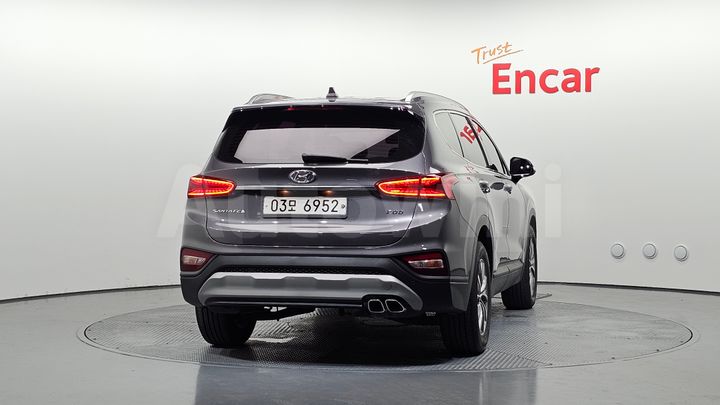 Hyundai SantaFe 2019 — 4