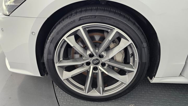 Audi A7 2022 — 5