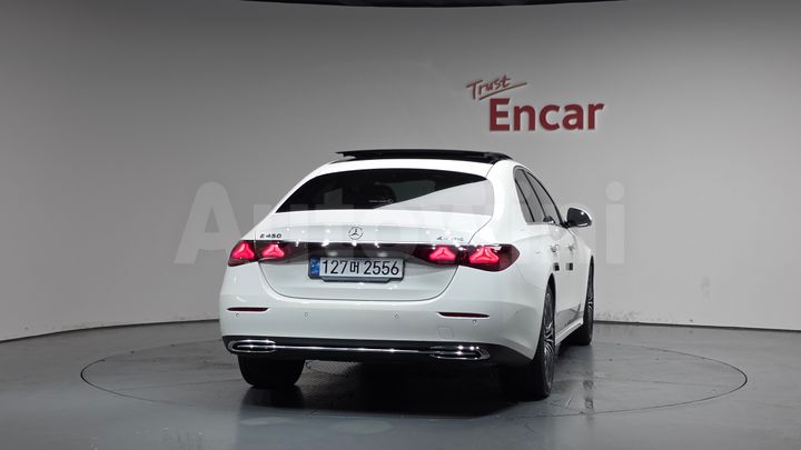 Mercedes-Benz E Class 2024 — 4
