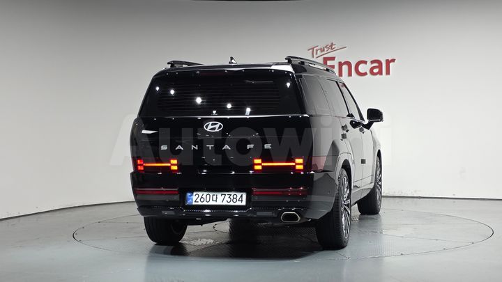 Hyundai SantaFe 2025 — 3