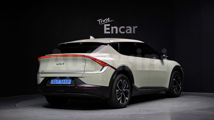 Kia EV6 2023 — 2