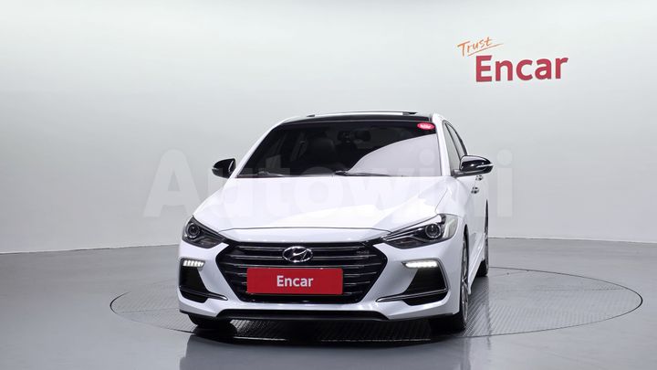 Hyundai Avante 2018 — 3