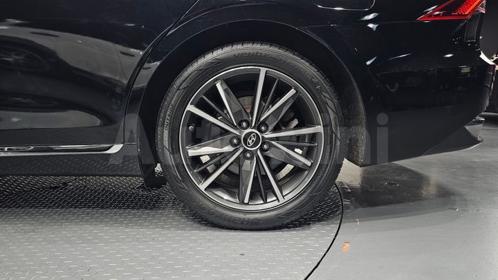 Hyundai Grandeur 2022 — 5