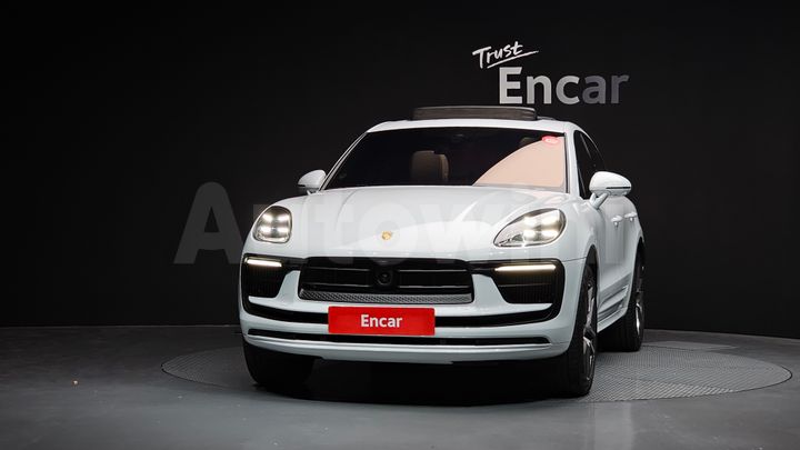 Porsche Macan 2022 — 3