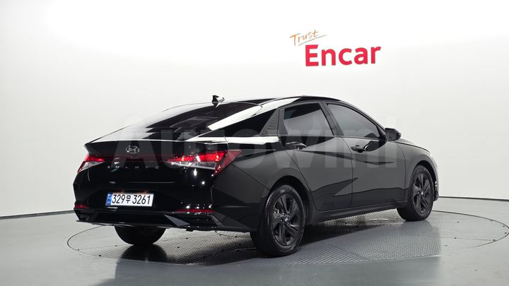 Hyundai Avante 2023 — 2