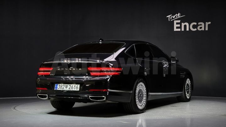 Genesis G80 2021 — 2