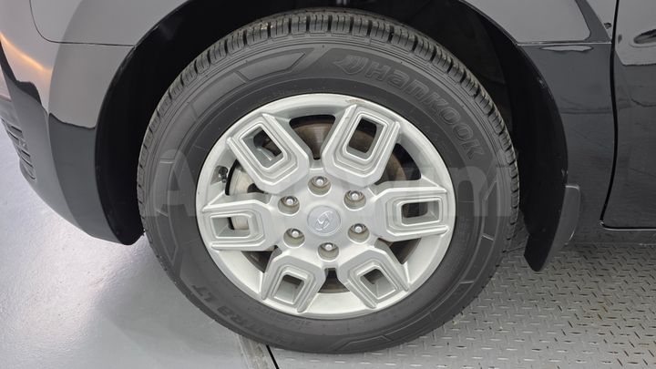 Hyundai Staria 2023 — 5