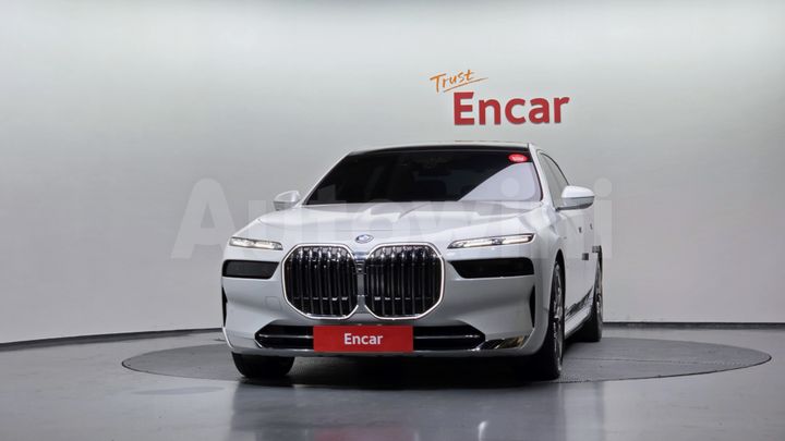 BMW 7 Series 2023 — 3