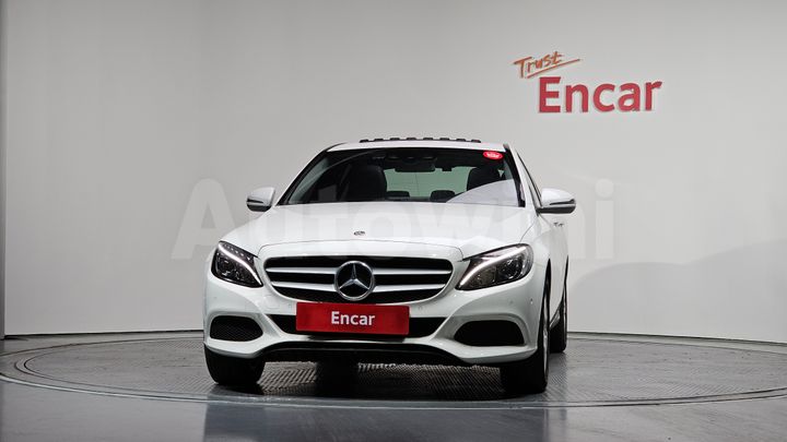 Mercedes-Benz C Class 2018 — 3