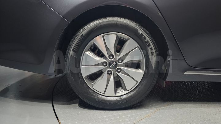 Kia K5 2017 — 4
