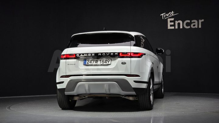 Land Rover Range Rover Evoque 2023 — 4
