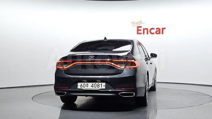 Hyundai Grandeur 2018 — 4