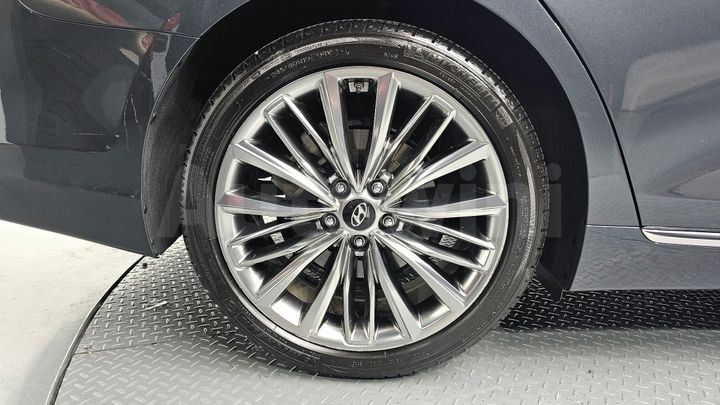 Hyundai Grandeur 2018 — 5