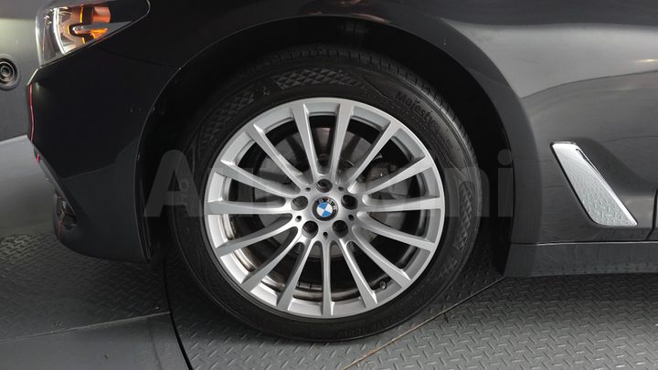 BMW 5 Series 2019 — 4