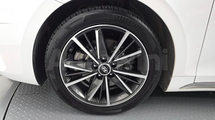 Hyundai Grandeur 2022 — 5