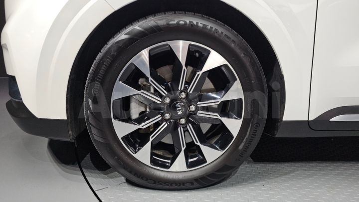 Kia Carnival 2021 — 5