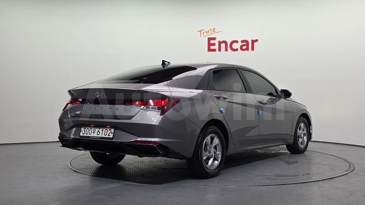 Hyundai Avante 2021 — 2