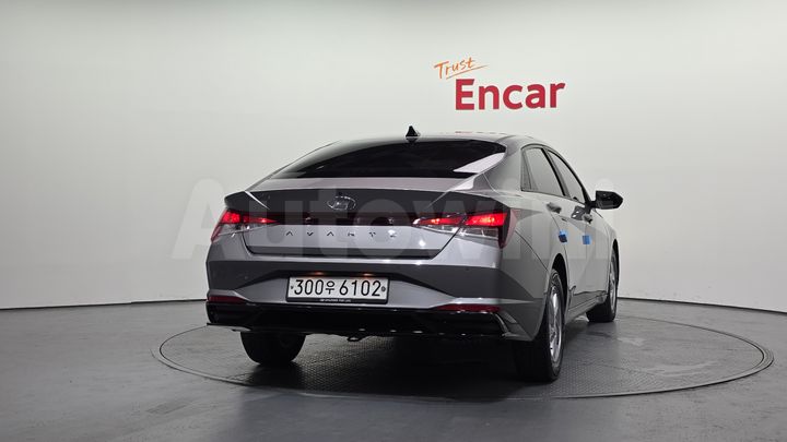 Hyundai Avante 2021 — 4