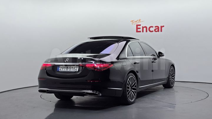 Mercedes-Benz S Class 2022 — 2
