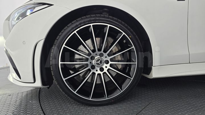 Mercedes Benz CLS Class