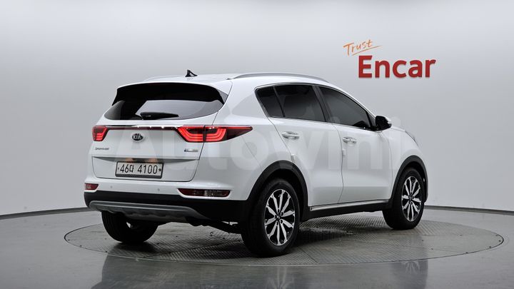 Kia Sportage 2018 — 2