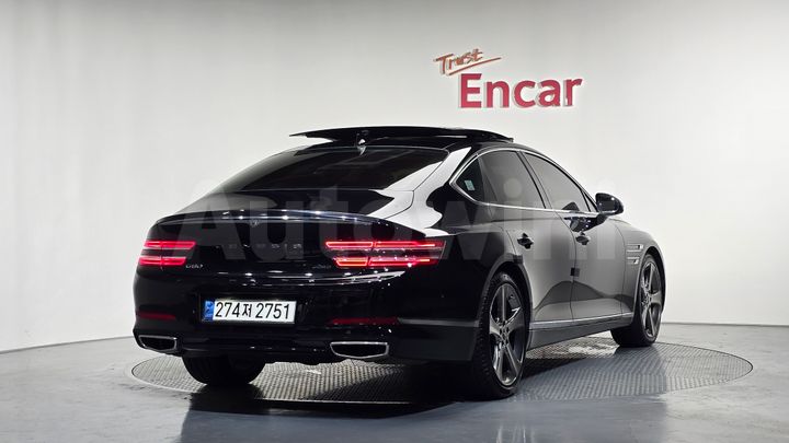 Genesis G80 2021 — 2