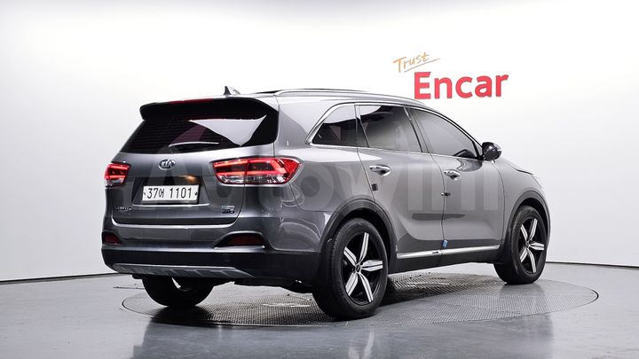 Kia Sorento 2015 — 2