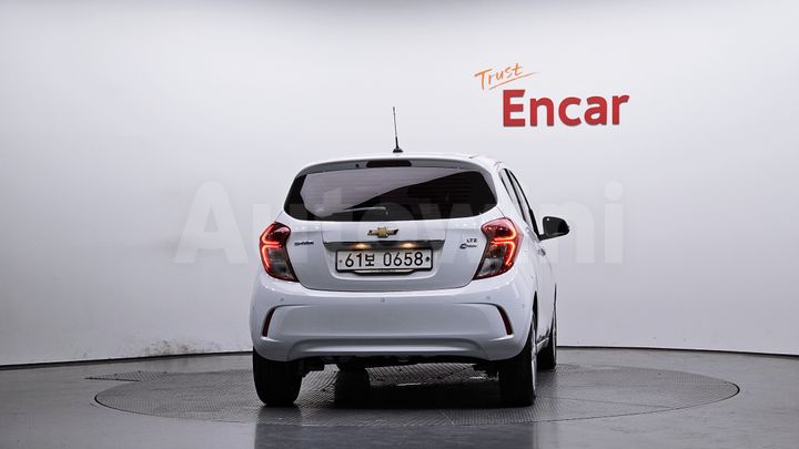 Chevrolet Spark 2016 — 3