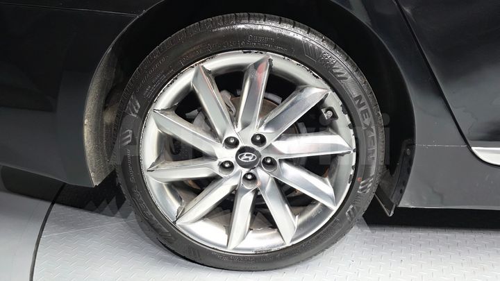 Hyundai Aslan 2015 — 5