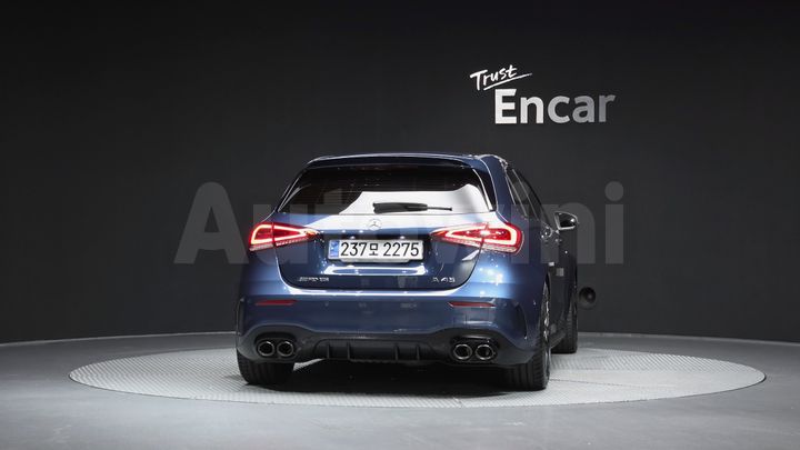 Mercedes Benz A Class 2023 — 4