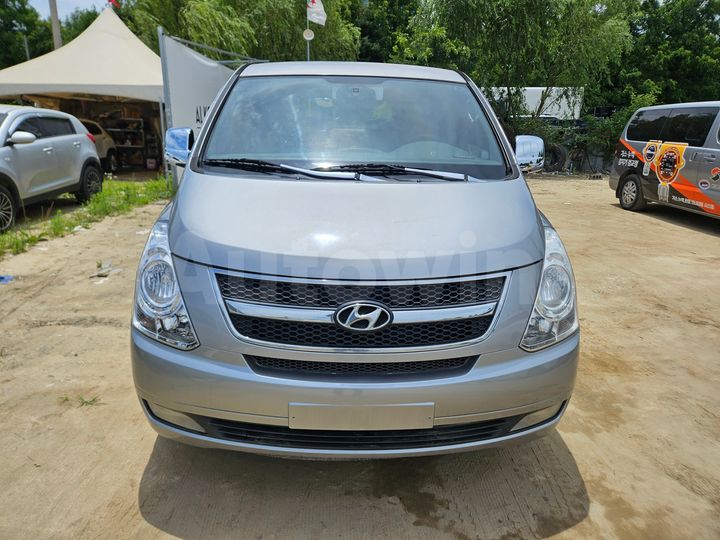 Hyundai Starex 2012 KMJWA37JBCU404381 — 2