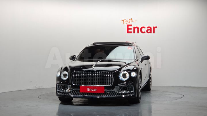 Bentley Flying Spur 2023 — 3