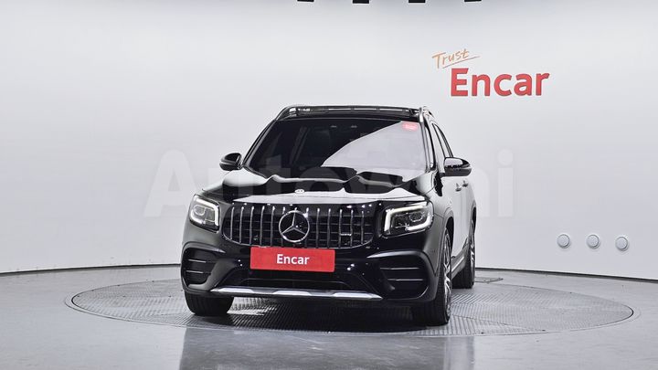 Mercedes Benz GLB Class 2022 — 3