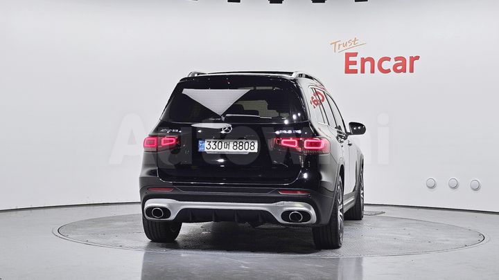 Mercedes Benz GLB Class 2022 — 4