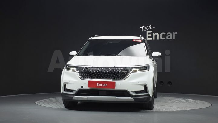 Kia Carnival 2023 — 3