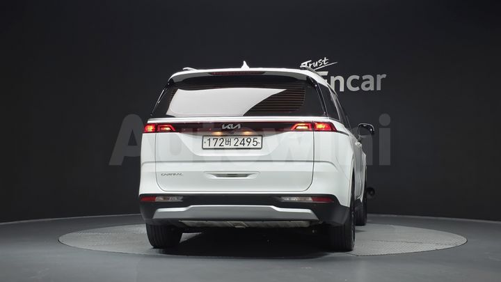 Kia Carnival 2023 — 4