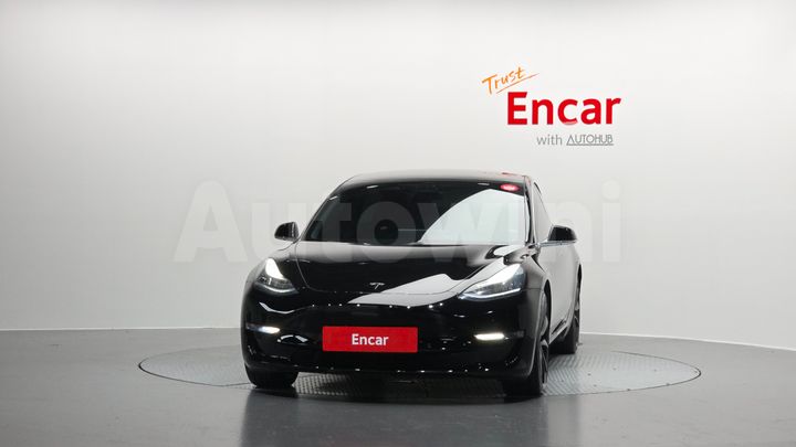 Tesla Model 3 2020 — 3