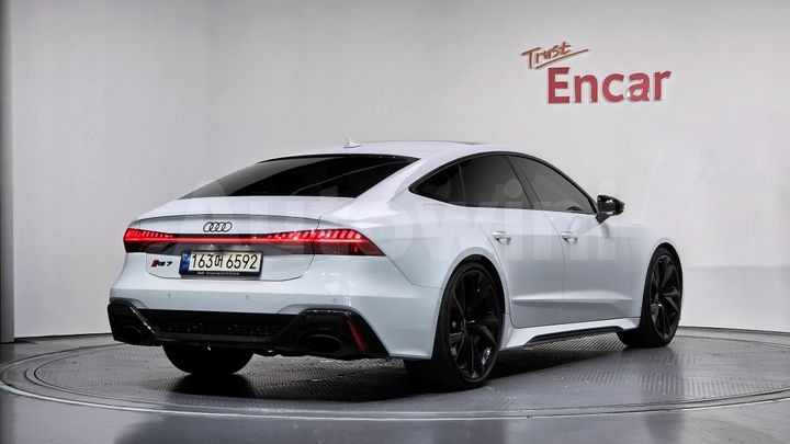 Audi RS7