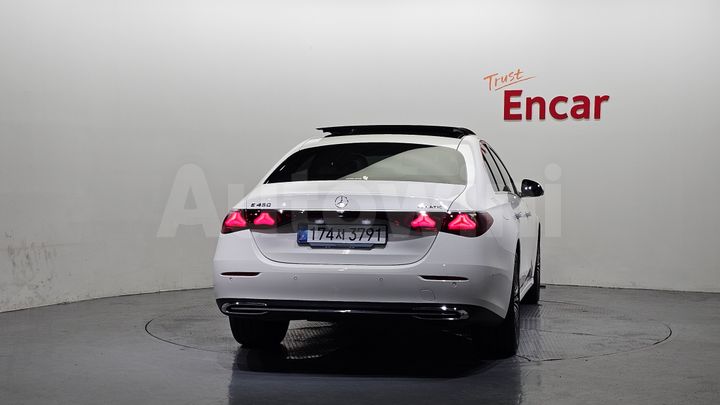 Mercedes-Benz E Class 2025 — 4