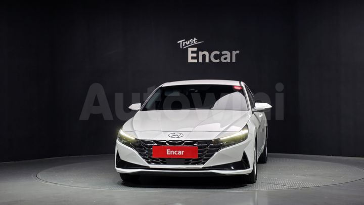 Hyundai Avante 2023 — 3