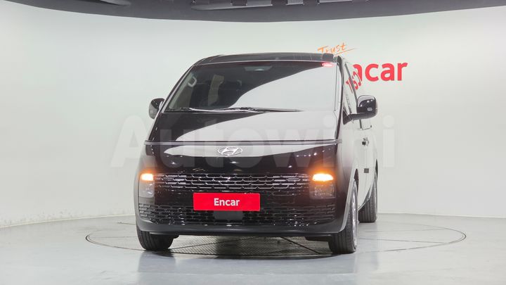Hyundai Staria 2022 — 3