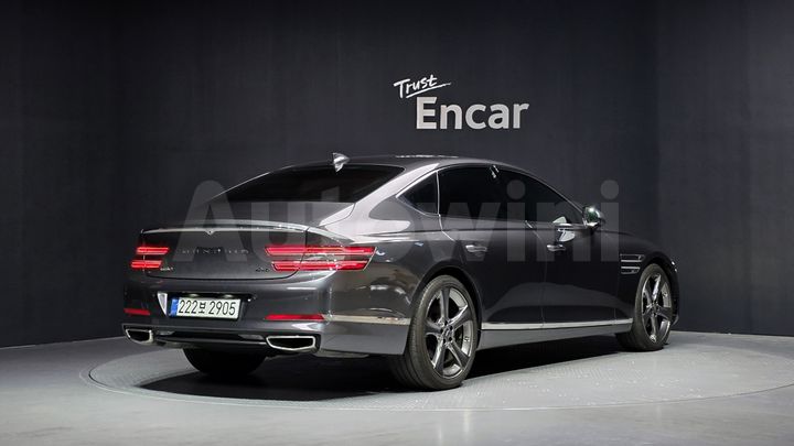 Genesis G80 2021 — 2