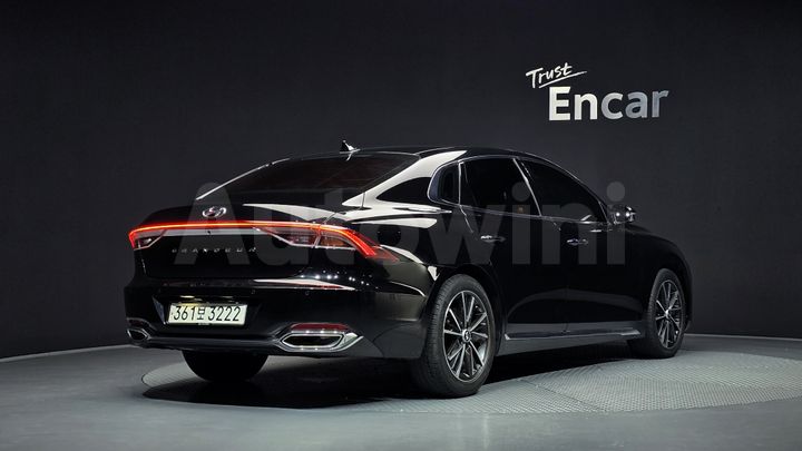 Hyundai Grandeur 2021 — 2