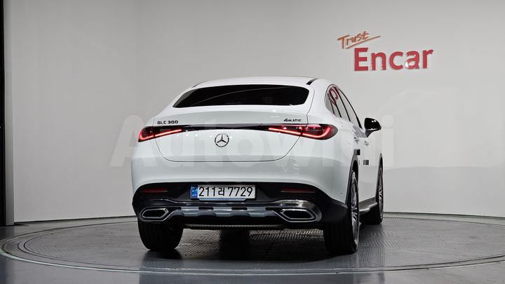 Mercedes-Benz GLC Class 2025 — 4