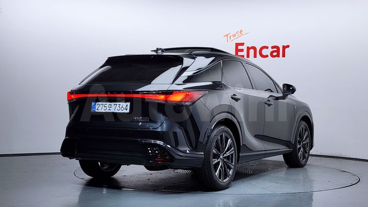 Lexus RX 2024 — 3